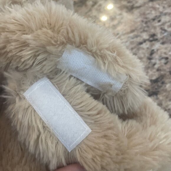 PROGRESSIVE PLUSH BROWN STUFFED ANIMAL BERNIE HUGGING BEAR 22465  Vase Bouquet - Picture 8 of 9